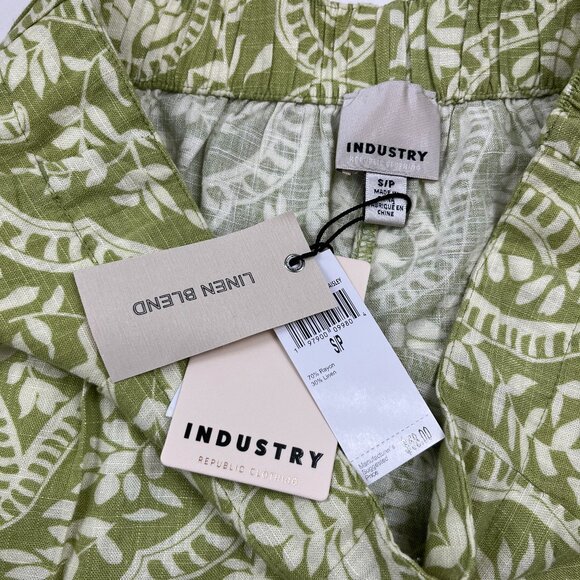 Industry Republic Green/White Magnified Paisley Shorts - Pull On - S/P - NWT - Picture 5 of 8